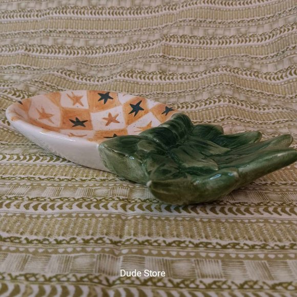 8-inch Ceramic Pineapple Shaped Trinket - Candy - Spoon Holder- Fruit Dish - Picture 3 of 6